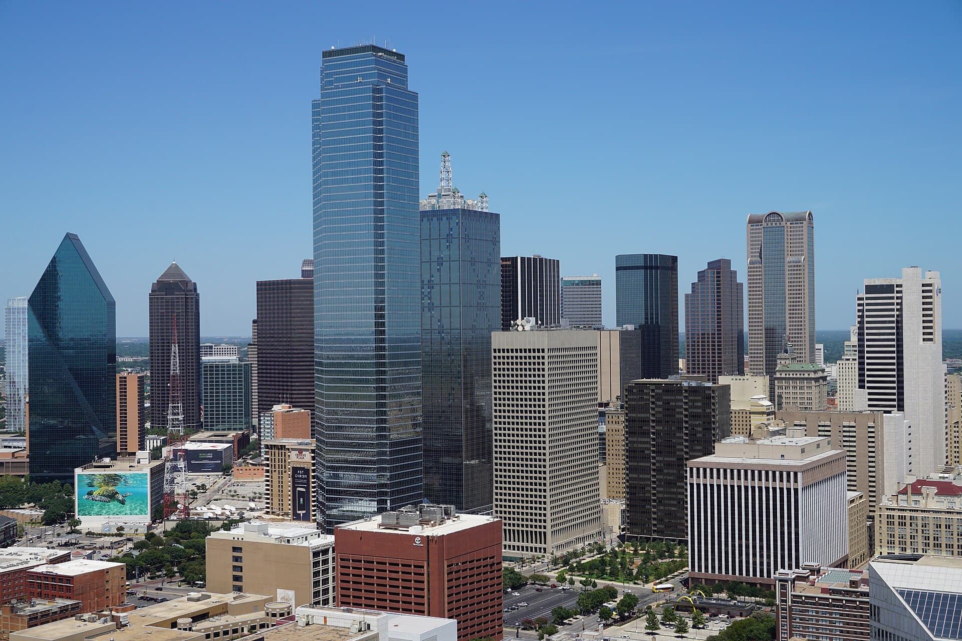The Dallas skyline with Reunion Tower, Texas